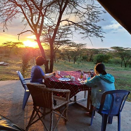 Bed and Breakfast Maasai Mara Safari Camp In Kenya Sekenani Экстерьер фото